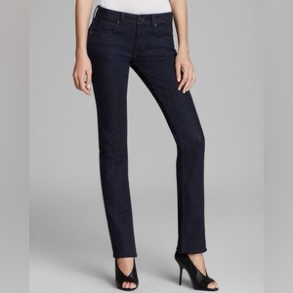 NWT Burberry Brit Earlham Dark Indigo Jeans, Size 31